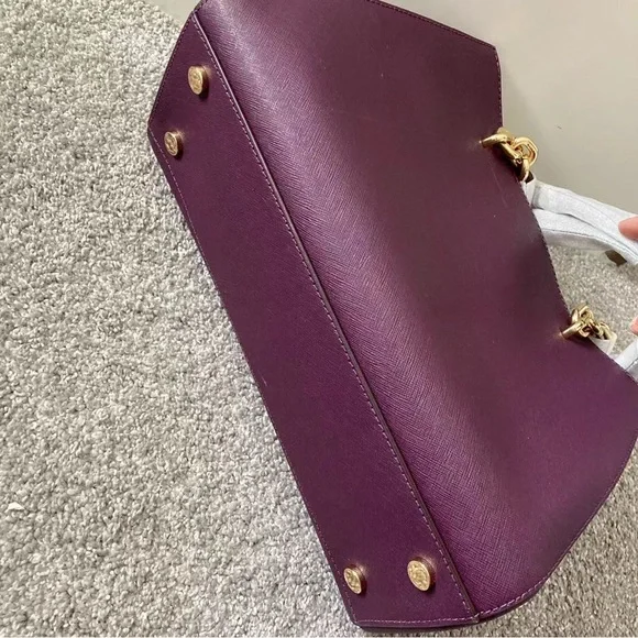 Michael Kors medium size Cynthia satchel bag NWT